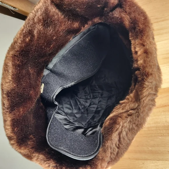 Pillbox Hat Women’s Small Brown Faux Fur Feather Lined Quilted Ear Flaps - Picture 7 of 9